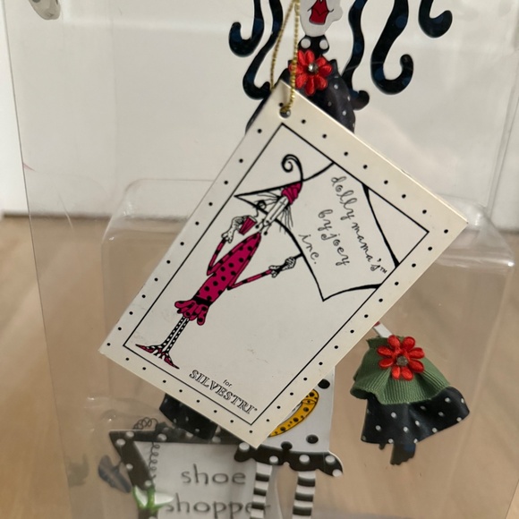 WOMEN'S GIFT UNIQUE :DOLLY MAMA “SHOE SHOPPER" METAL LADY DOLL-NEW IN BOX - Picture 7 of 9